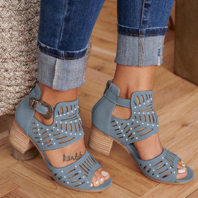Kimemoda Womens Open Toe Cut-out Rivet Sandals