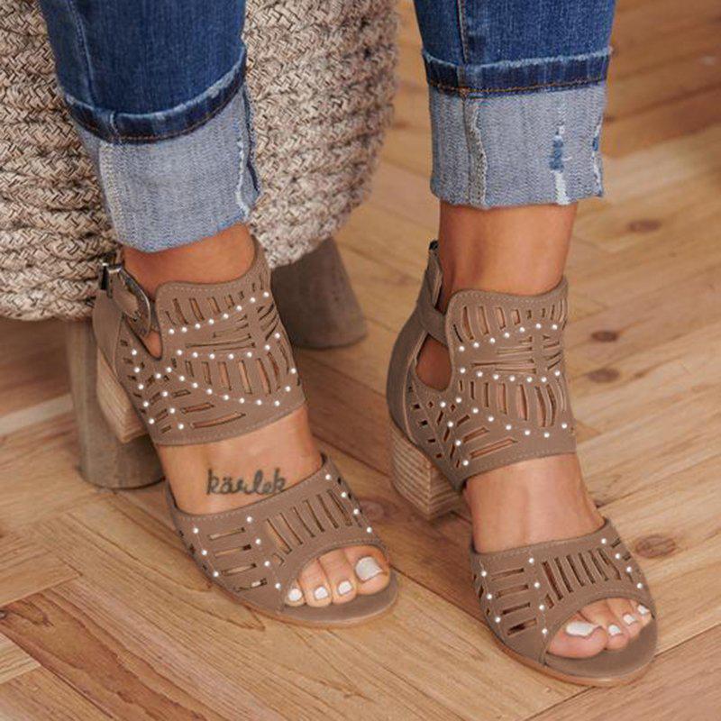 Kimemoda Womens Open Toe Cut-out Rivet Sandals