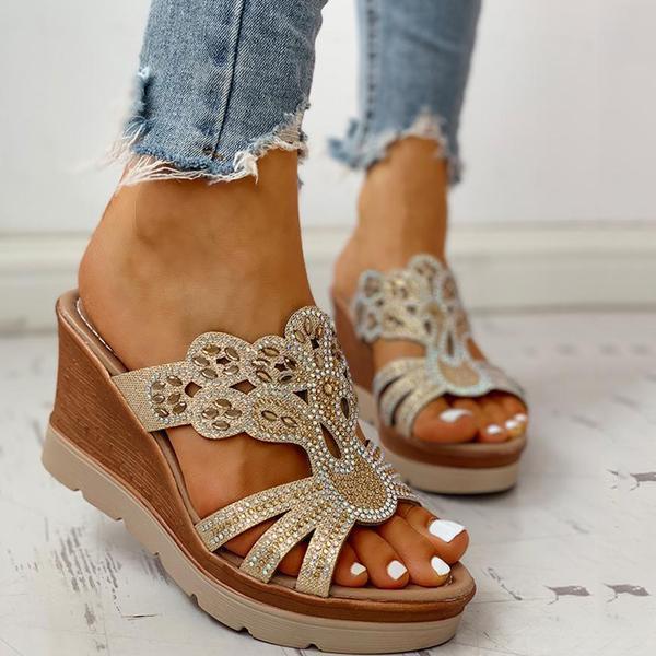 Kimemoda Womens Platform Wedge Casual Perforated Slip On Sandals