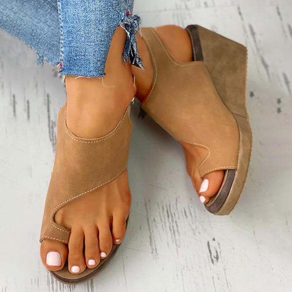 Kimemoda Womens Toe Ring Cutout Slingback Ankle Buckle Wedge Sandals