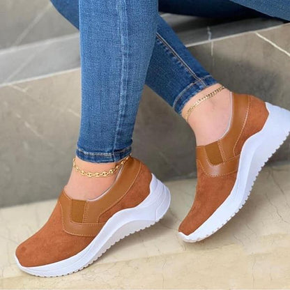 Kimemoda Faux Suede Round Toe Low Top Slip On Sneakers