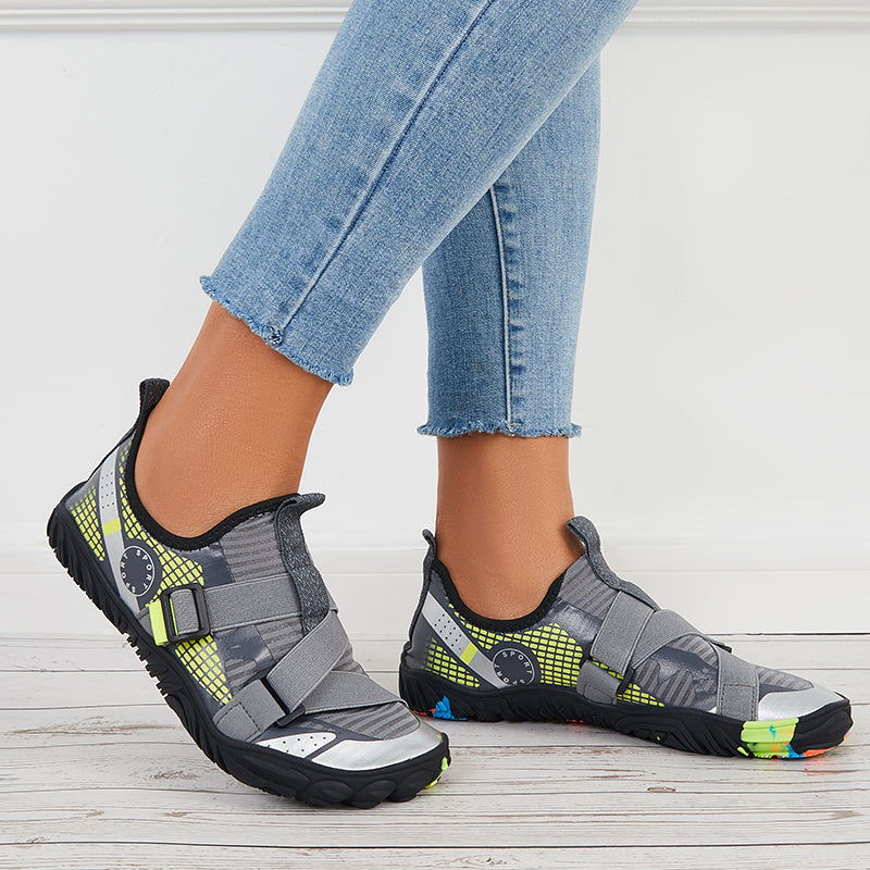 Women Buckle Decor Water Shoes Quick Drying Aqua Sneakers